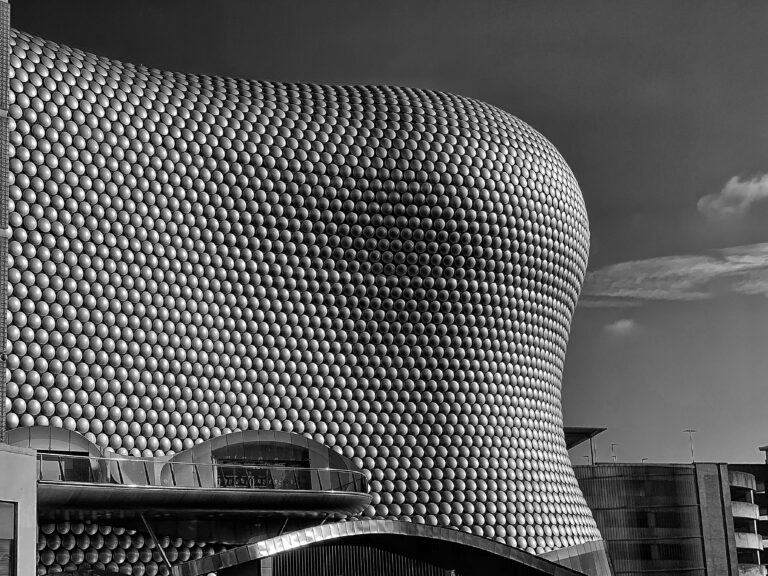 Selfridges building in Birmingham featuring unique circular patterns, an iconic example of modern architecture